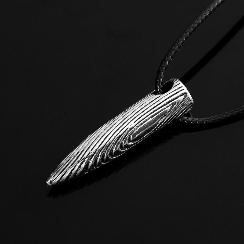 Wholesale Retro Domineering Crown Tag Necklace